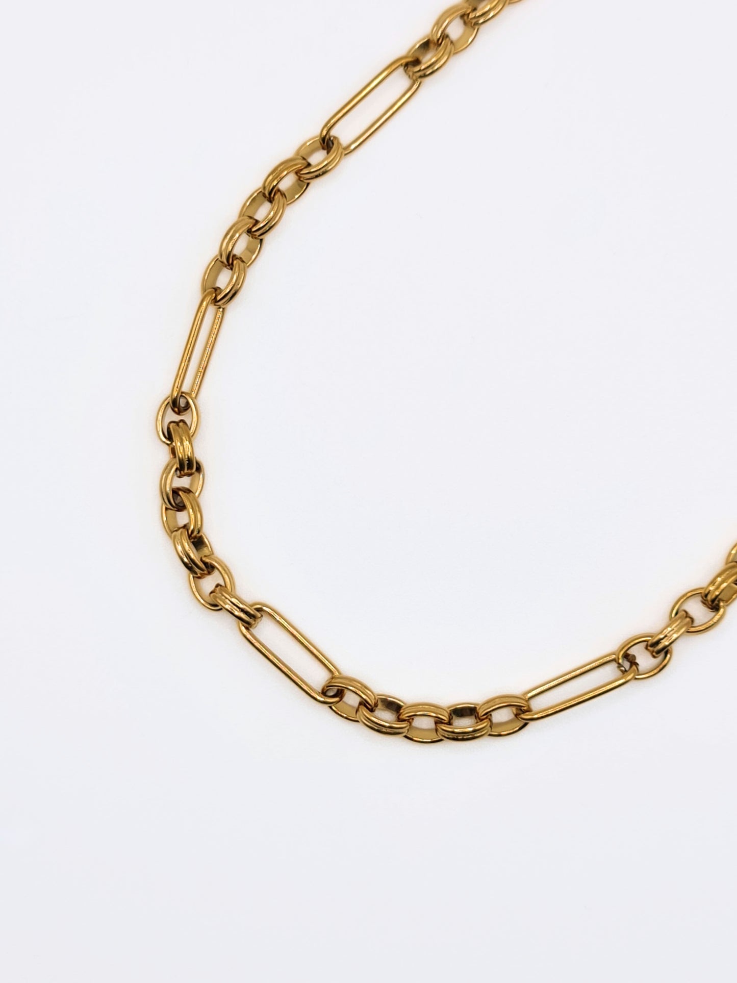 The Alexander 18k Gold Plated Stainless Medium Mixed Link Chain Necklace.