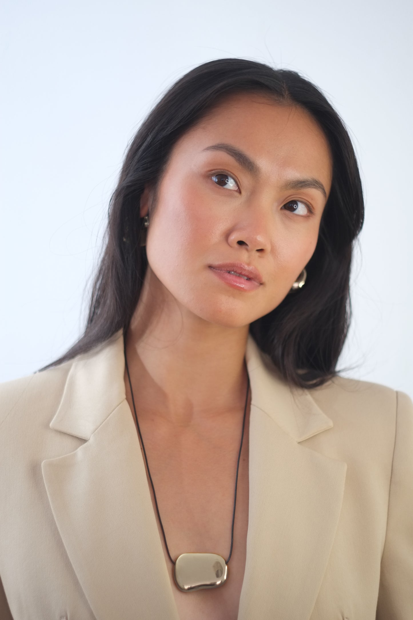 The Hepworth Silver Finish Tarnish-Free Metal Plate Rope Tie Necklace