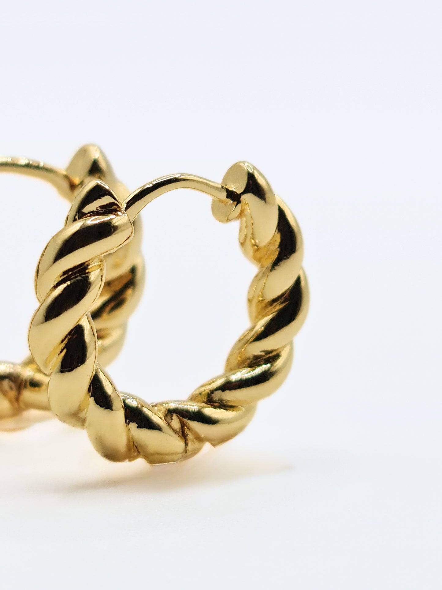 The Paloma Essentials 18k Gold Plated Tarnish-Free Plaited Twist Huggie Hoop Earrings
