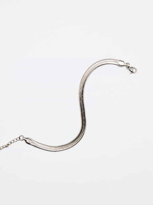 The Mamba Silver Finish Tarnish-Free Snake Chain Bracelet.