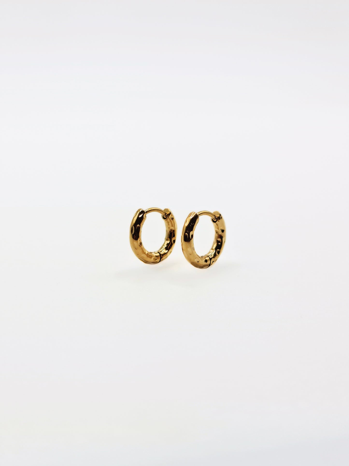The Annie Essentials 18k Gold Plated Tarnish-Free Hammered Huggie Hoop Earrings