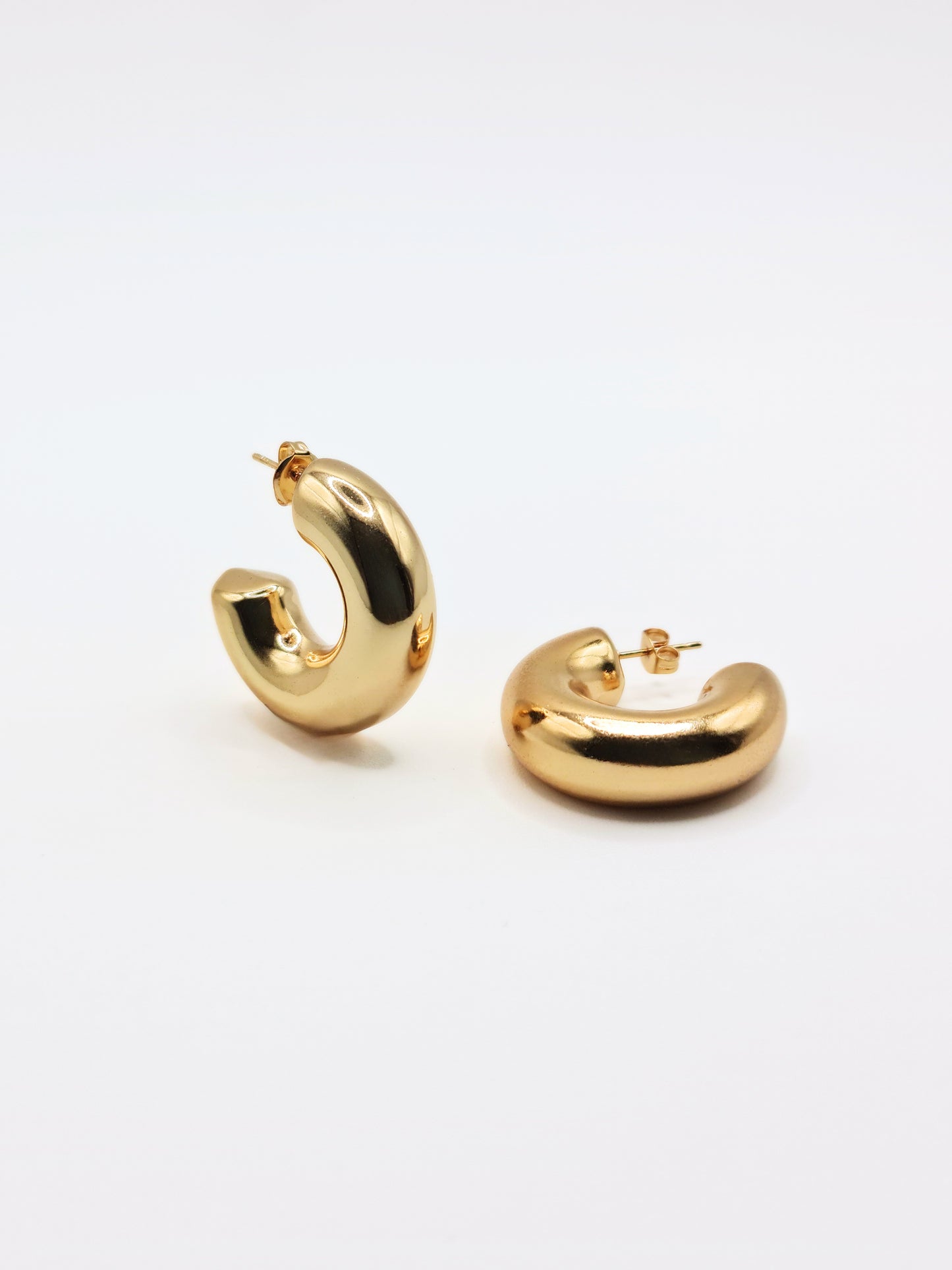 The Tubus 18k Gold Plated Tarnish-Free Statement Tube Hoop Earrings