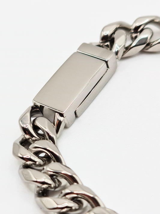 The Arlo Silver Finish Tarnish-Free Magnetic Curb Chain Bracelet