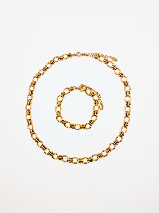 gold-chunky-tattoo-chain-necklace-bracelet-matching-set-stainless-steel-tarnish-free-jewellery-waterproof-ember-and-stone-1