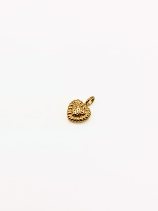 gold-heart-charm-necklace-boho-tarnish-free-jewellery-waterproof-stainless-steel-1