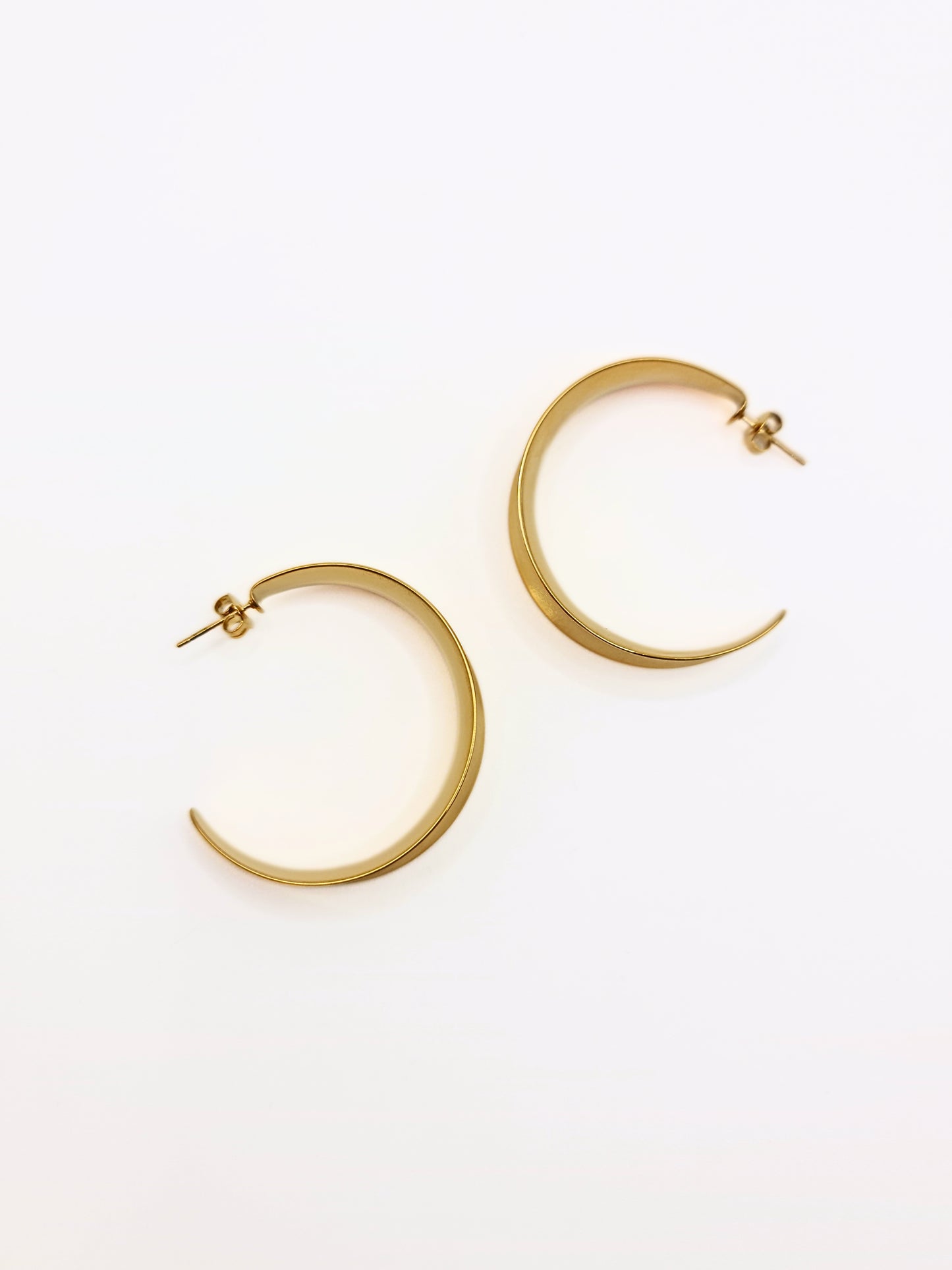 The Ava 18k Gold Plated Curved Form Large Hoop Earrings- Waterproof & Tarnish-Free