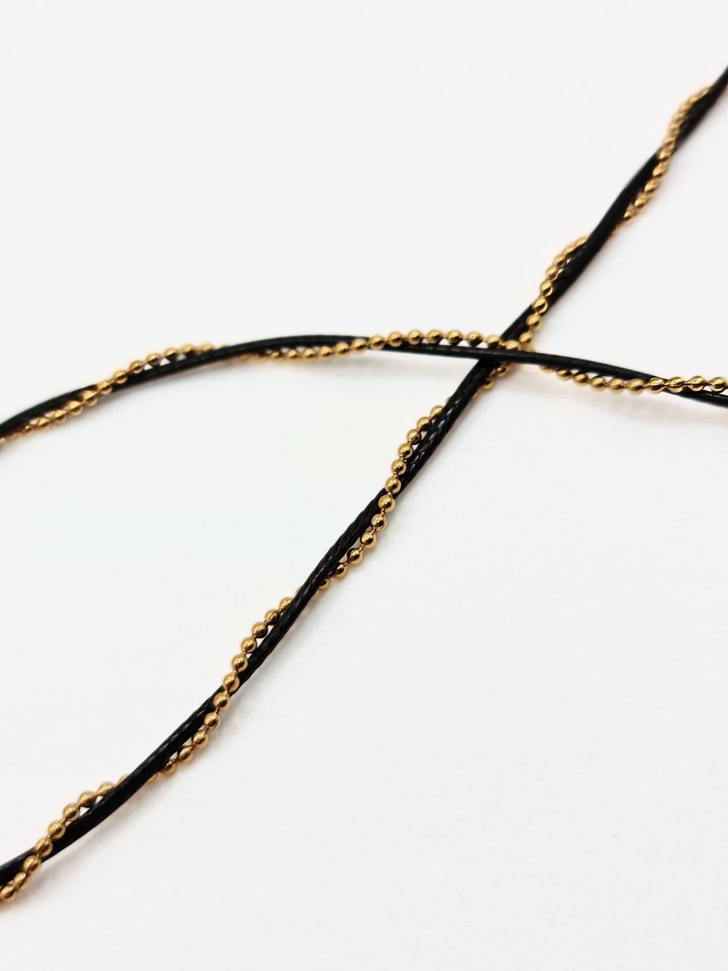 gold-seashell-rope-pendant-necklace-summer-jewellery-stainless-steel-tarnish-free-jewellery-waterproof-ember-and-stone-1
