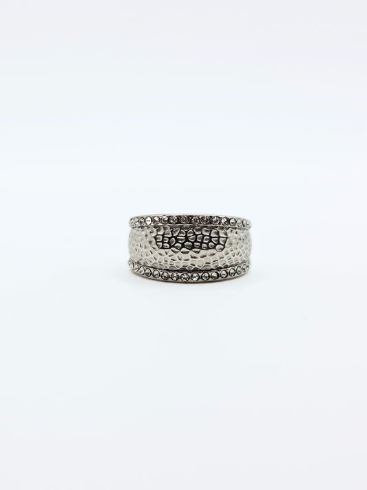 silver-crystal-hammered-ethnic-boho-stainless-steel-tarnish-free-jewellery-waterproof-ember-and-stone-3