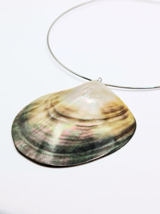 silver-real-natural-shell-collar-necklace-summer-jewellery-stainless-steel-tarnish-free-jewellery-waterproof-ember-and-stone-4
