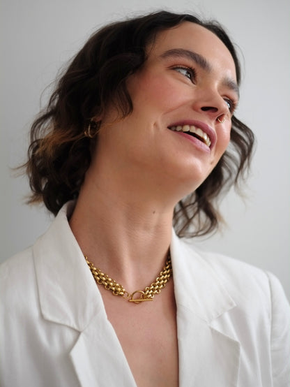 The Archie 18k Gold Plated Stainless T-Bar Fastening Chunky Chain Necklace.