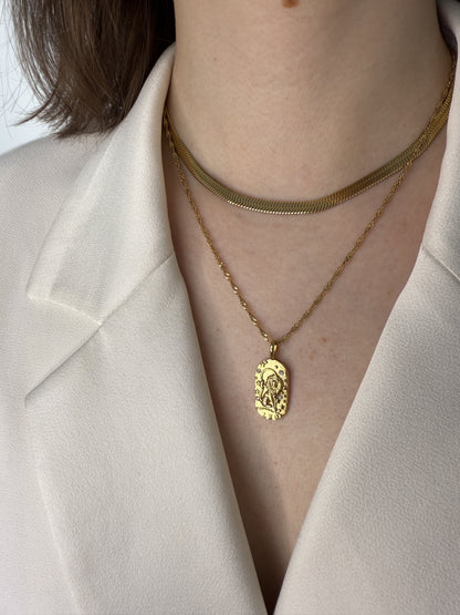 The Kiki Leo 18k Gold Plated Stainless Steel Zodiac Starsign Crystal Necklace.