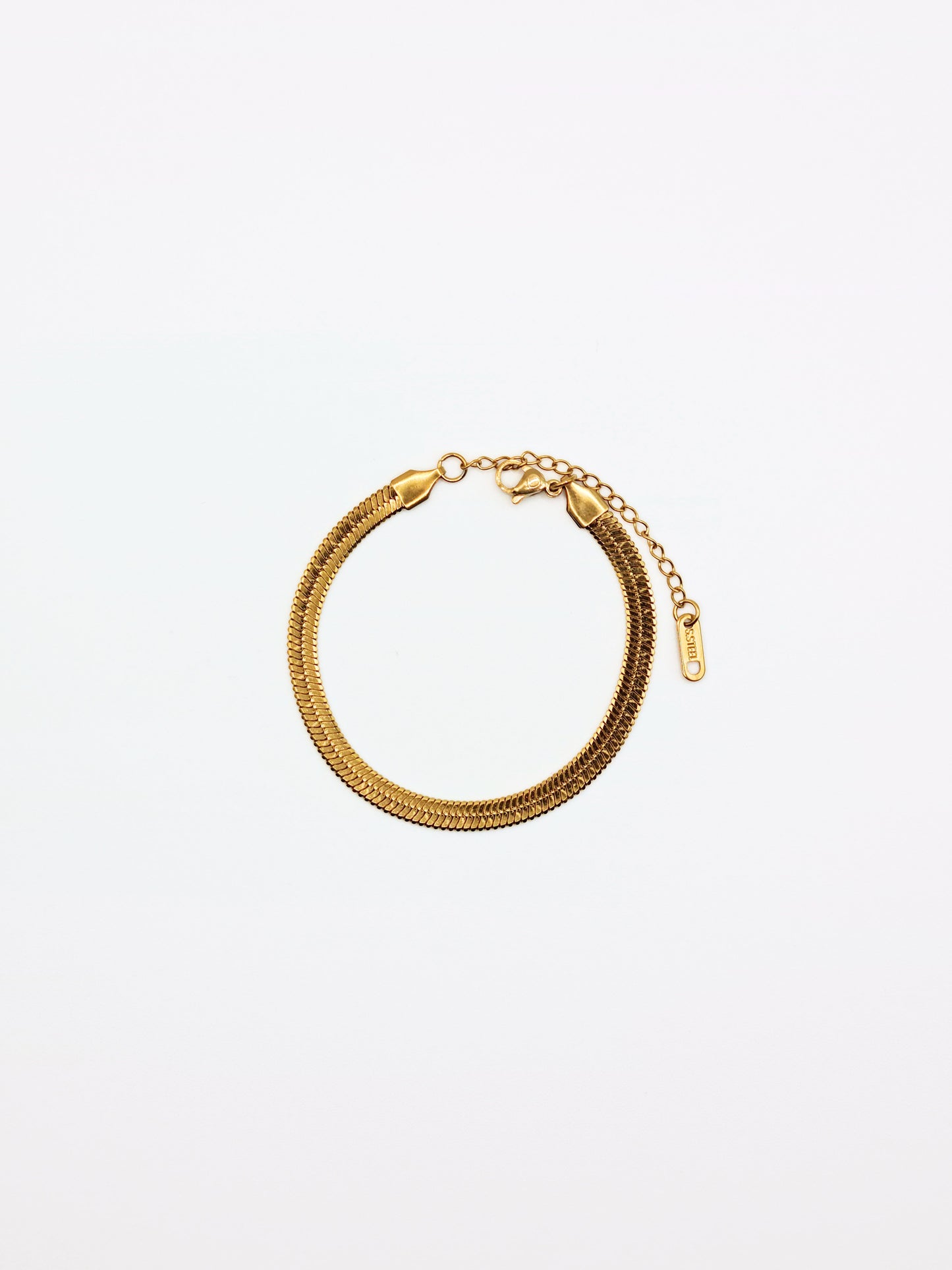 The Mamba 18k Gold Plated Tarnish-Free Snake Chain Bracelet.