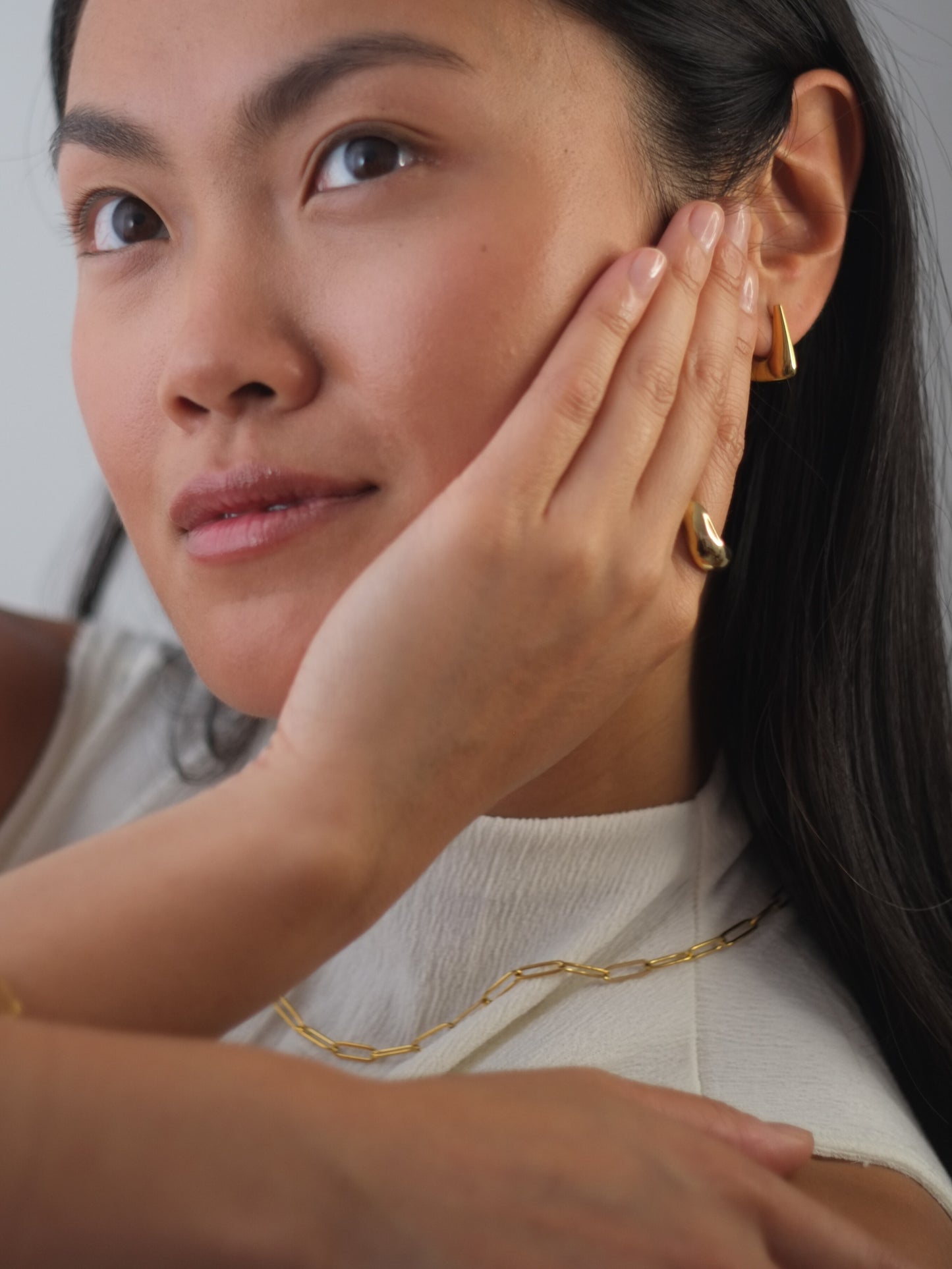 The Poppy Set 18k Gold Plated Tarnish-Free Paperclip Chain Necklace & Bracelet