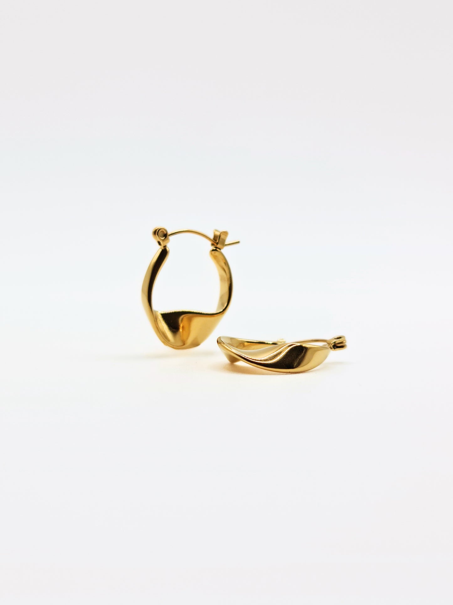 The Teagan 18k Gold Plated Tarnish-Free Twist Hoop Earrings