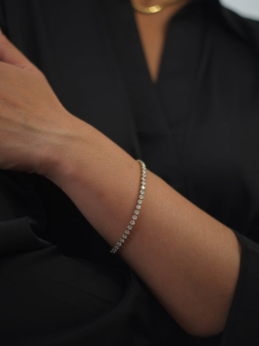 The Tory 18k Gold Plated Tarnish-Free Cubic Zirconia Crystal Tennis Chain Bracelet