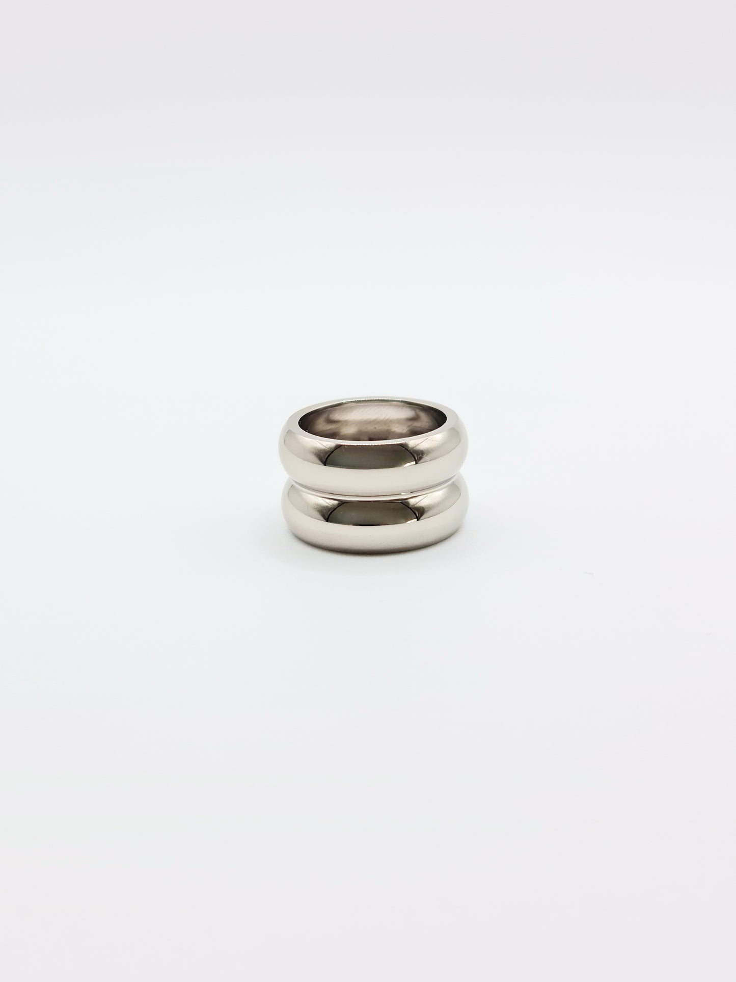 The Barrel Silver Finish Tarnish-Free Ridged Band Ring