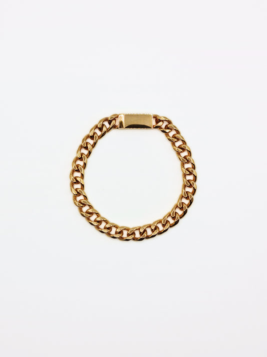 The Arlo 18k Gold Plated Tarnish-Free Magnetic Curb Chain Bracelet