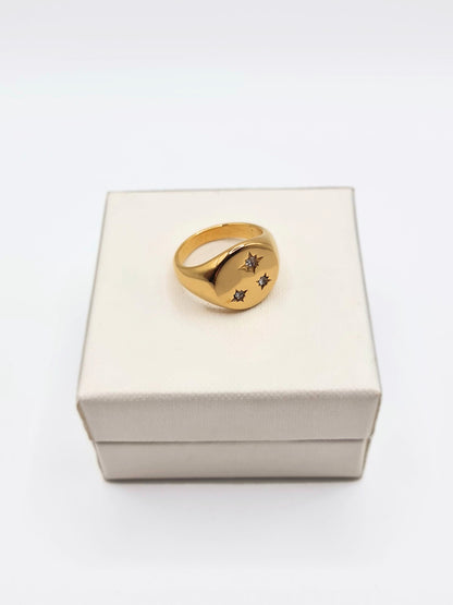 The Sisi 18k Gold Plated Stainless Steel Crystal Star Signet Ring.