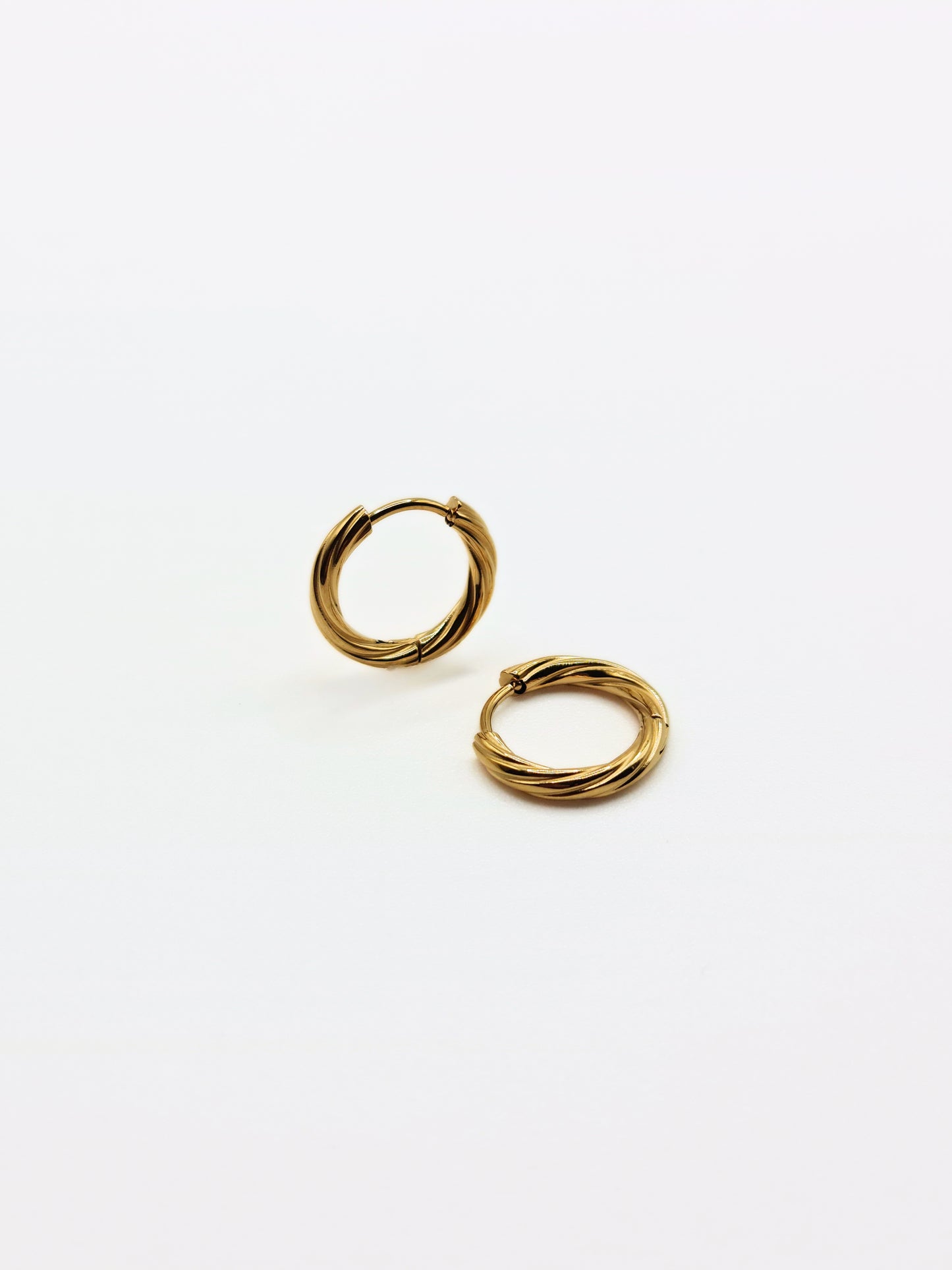 The Toni Essentials 18k Gold Plated Tarnish-Free Twist Etched Huggie Hoop Earrings