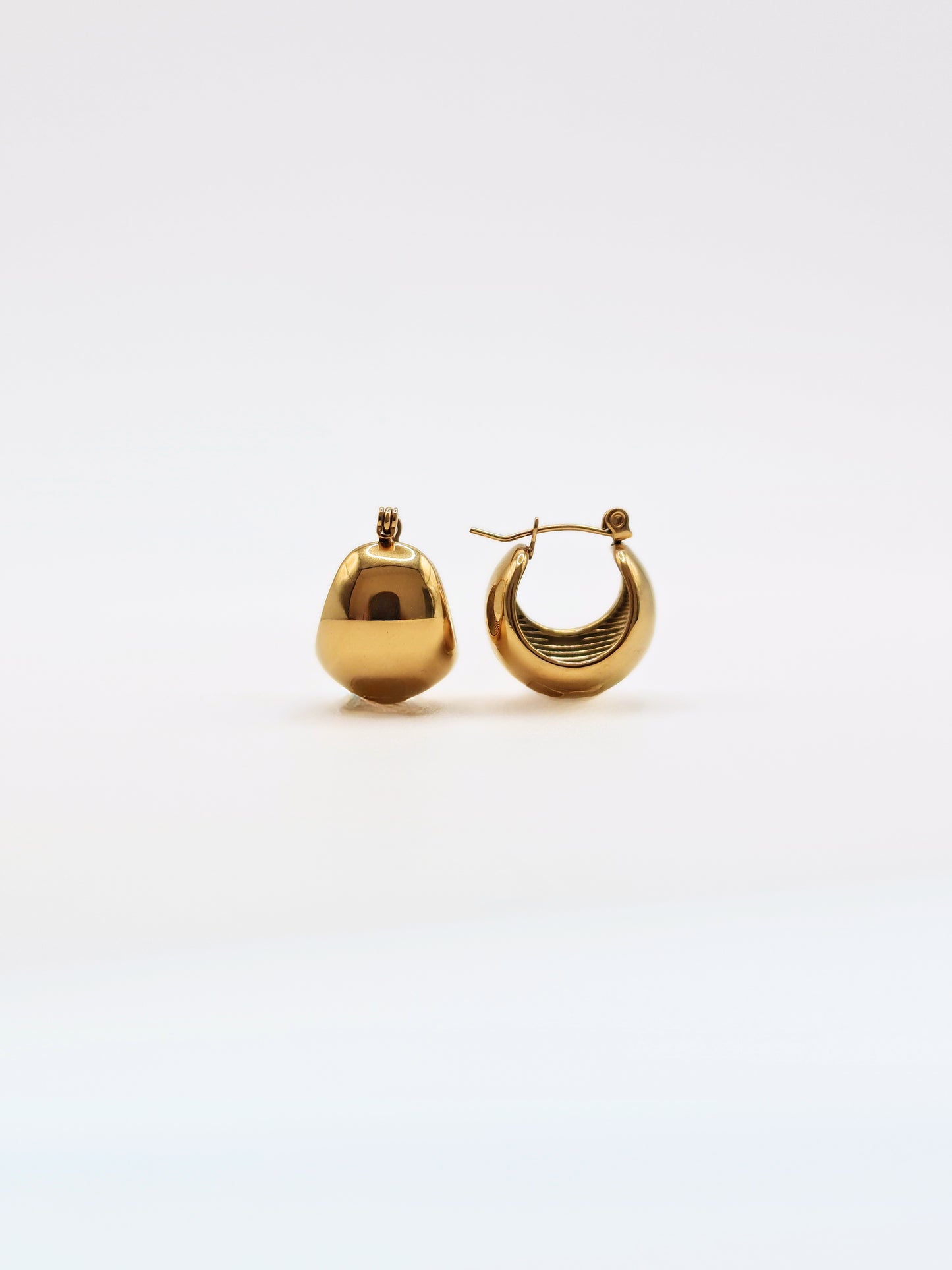 The Sphere 18k Gold Plated Tarnish-Free Basket Hoop Earrings