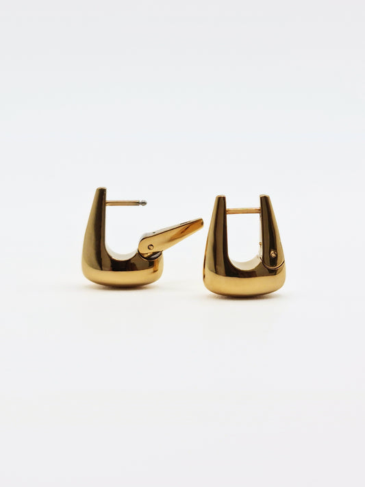 The Tate 18k Gold Plated Tarnish-Free Hinged Triangle Hoop Earrings