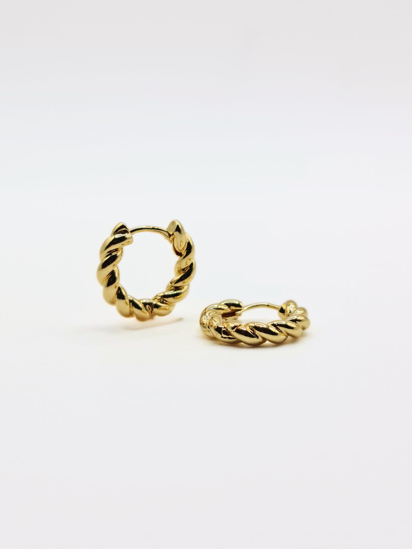 The Paloma Essentials 18k Gold Plated Tarnish-Free Plaited Twist Huggie Hoop Earrings