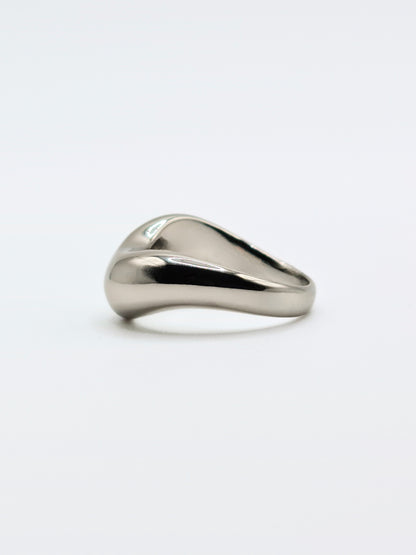 The Galliard Silver Finish Tarnish-Free Lipped Ring