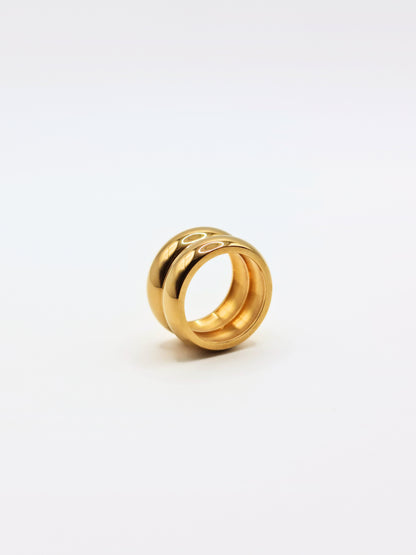 The Barrel 18k Gold Plated Tarnish-Free Ridged Band Ring
