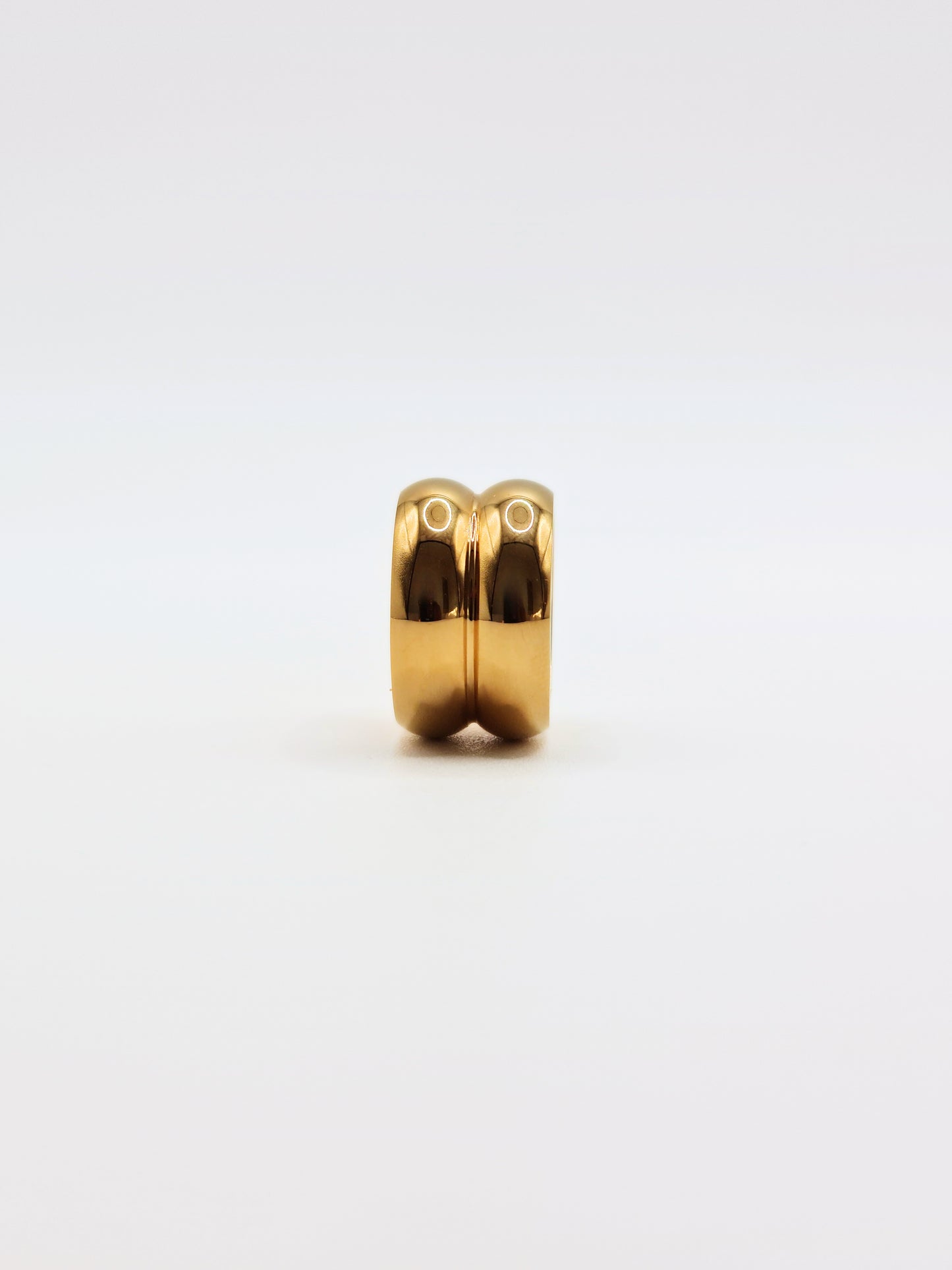 The Barrel 18k Gold Plated Tarnish-Free Ridged Band Ring