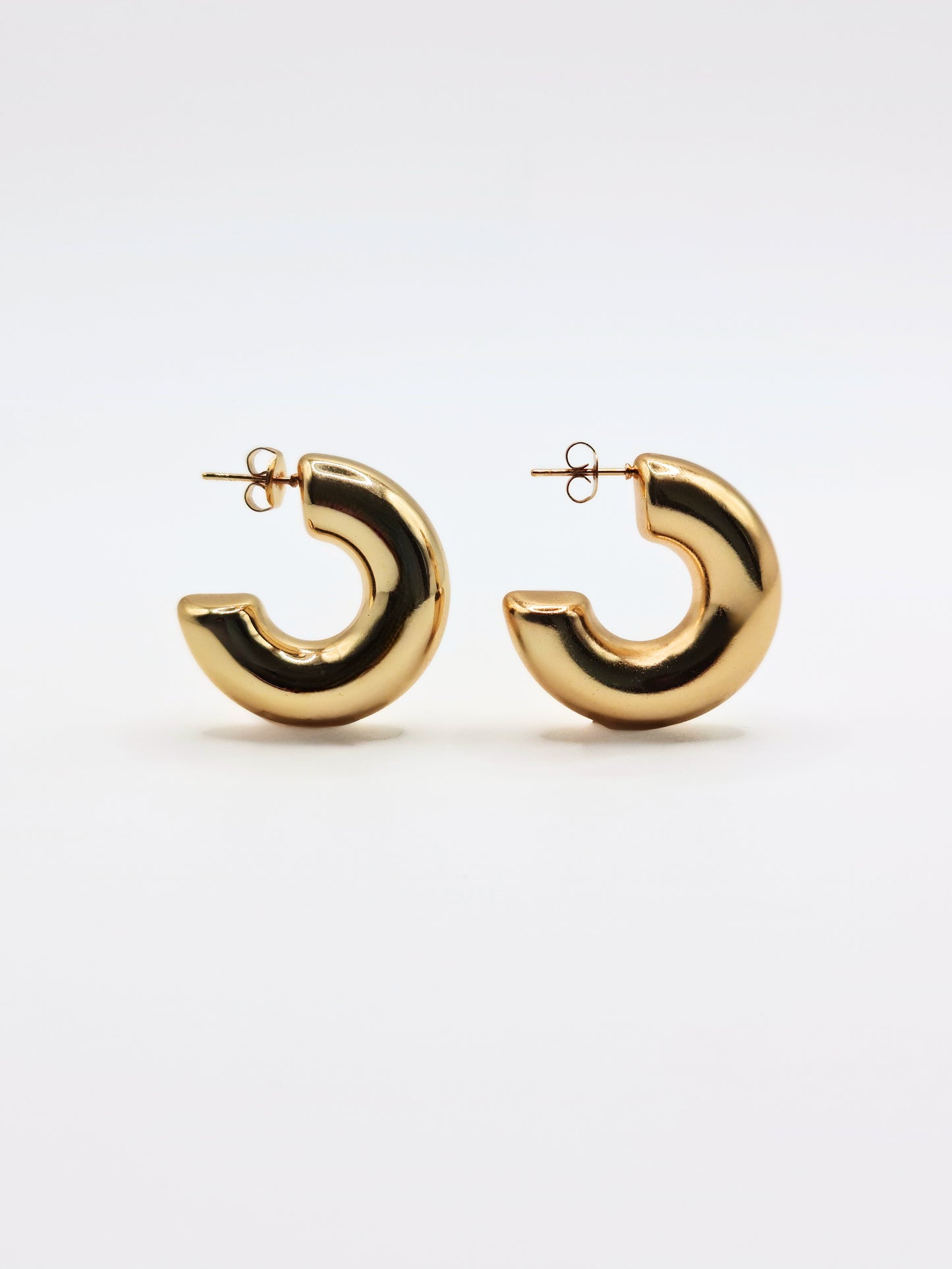The Tubus 18k Gold Plated Tarnish-Free Statement Tube Hoop Earrings