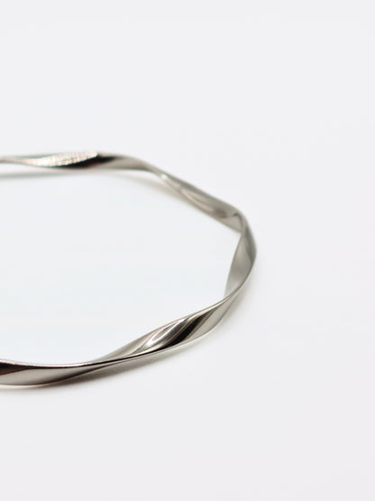 The Wesley Silver Finish Tarnish-Free Wavey Twist Fine Bangle Bracelet