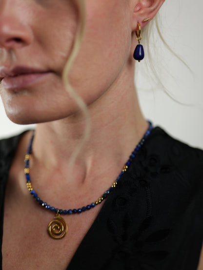 blue-lapis-lazuli-gemstone-natural-stone-semi-prescious-gold-beaded-stainless-steel-tarnish-free-jewellery-waterproof-ember-and-stone-1