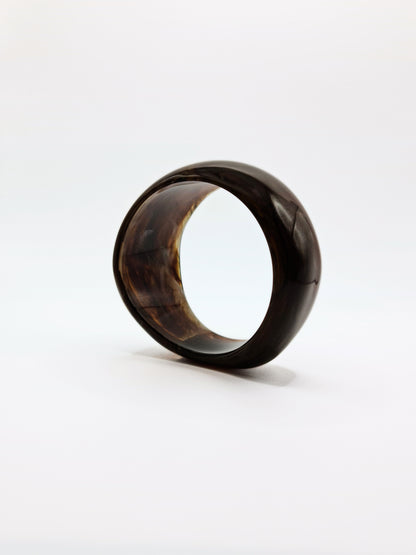 The Amalfi Resin Bangle in Brown Mist