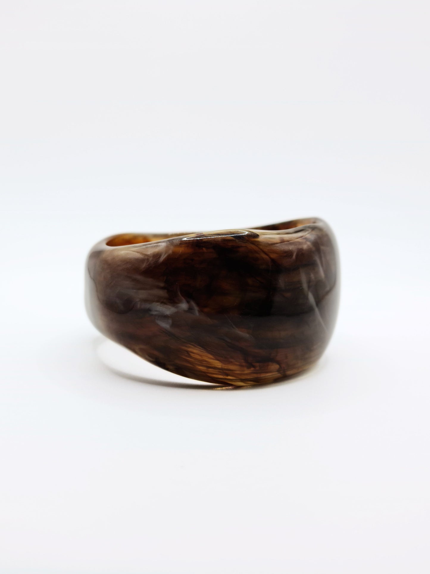 The Amalfi Resin Bangle in Brown Mist
