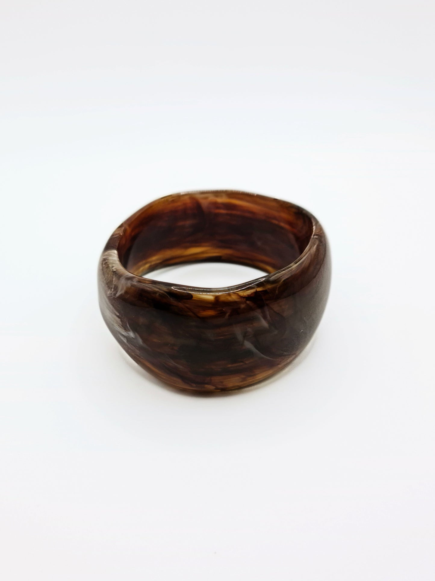 The Amalfi Resin Bangle in Brown Mist