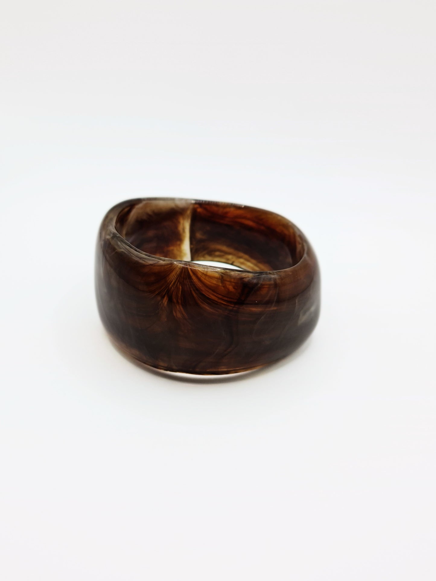 The Amalfi Resin Bangle in Brown Mist