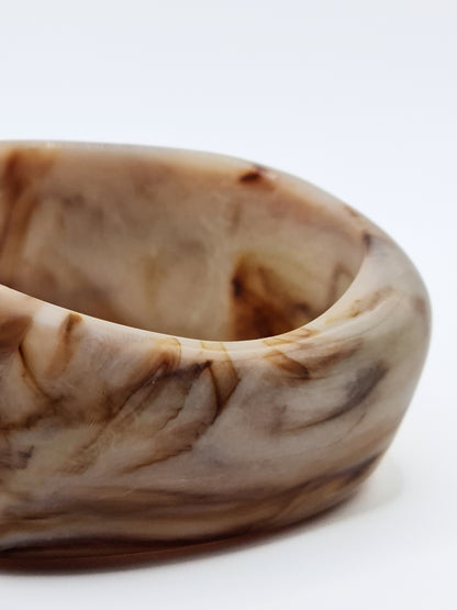 The Amalfi Resin Bangle in Cream Marble