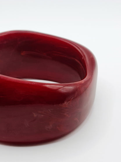 The Amalfi Resin Bangle in Dark Red