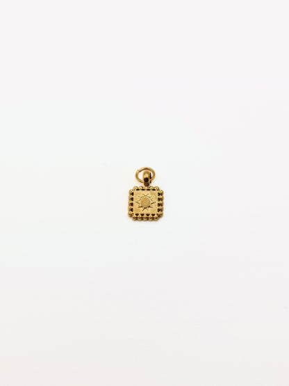 gold-beaded--square-coin-charm-necklace-tarnish-free-jewellery-waterproof-stainless-steel-1