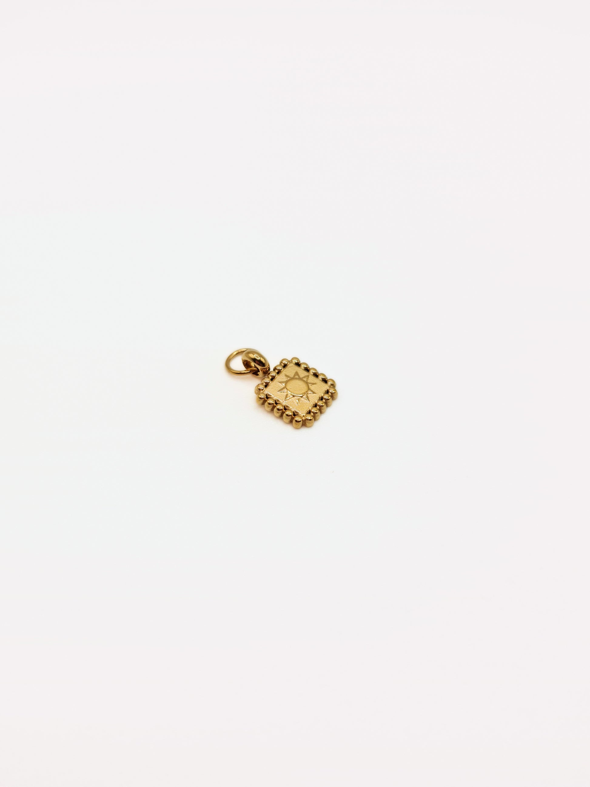 gold-beaded--square-coin-charm-necklace-tarnish-free-jewellery-waterproof-stainless-steel-1