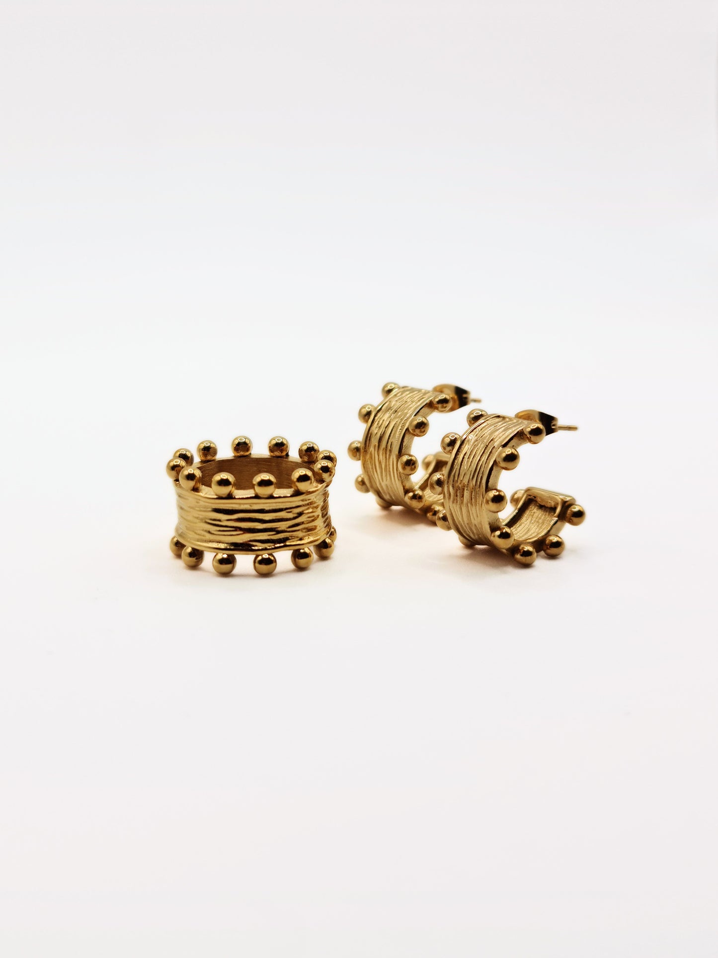 The Zaya Set 18k Gold Plated  Beaded Earrings & Ring- Waterproof & Tarnish-Free