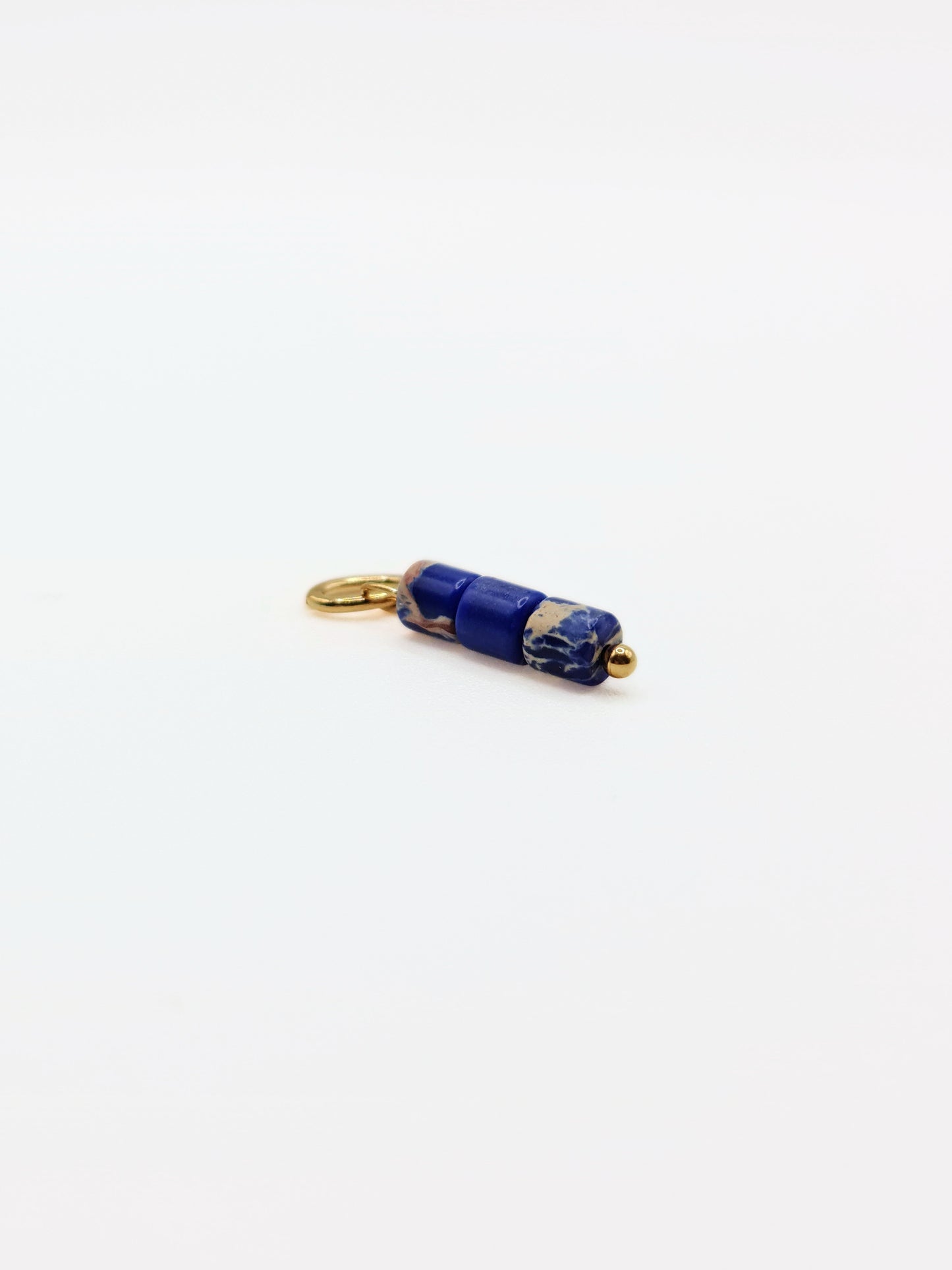 gold-blue-lapis-lazuli-gemstone-natural-semi-prescious-stone-charm-necklace-tarnish-free-jewellery-waterproof-stainless-steel-1
