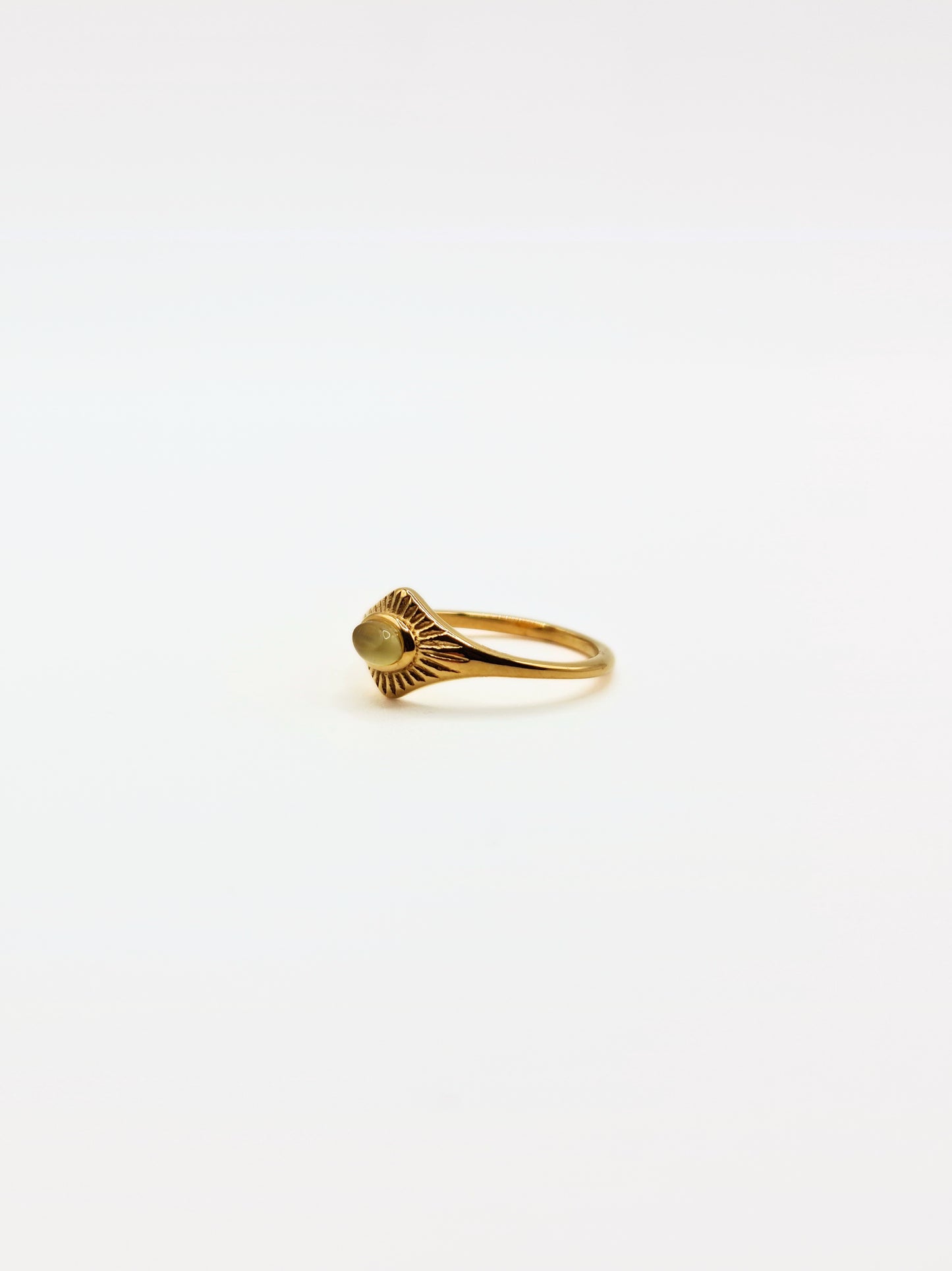 gold-cateseye-gemstone-natural-stone-semi-precious-stacking-ring-vintage-stainless-steel-tarnish-free-jewellery-waterproof-ember-and-stone-1