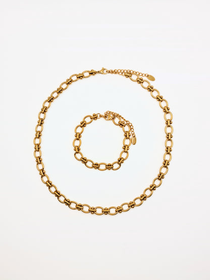 gold-chunky-tattoo-chain-necklace-bracelet-matching-set-stainless-steel-tarnish-free-jewellery-waterproof-ember-and-stone-1