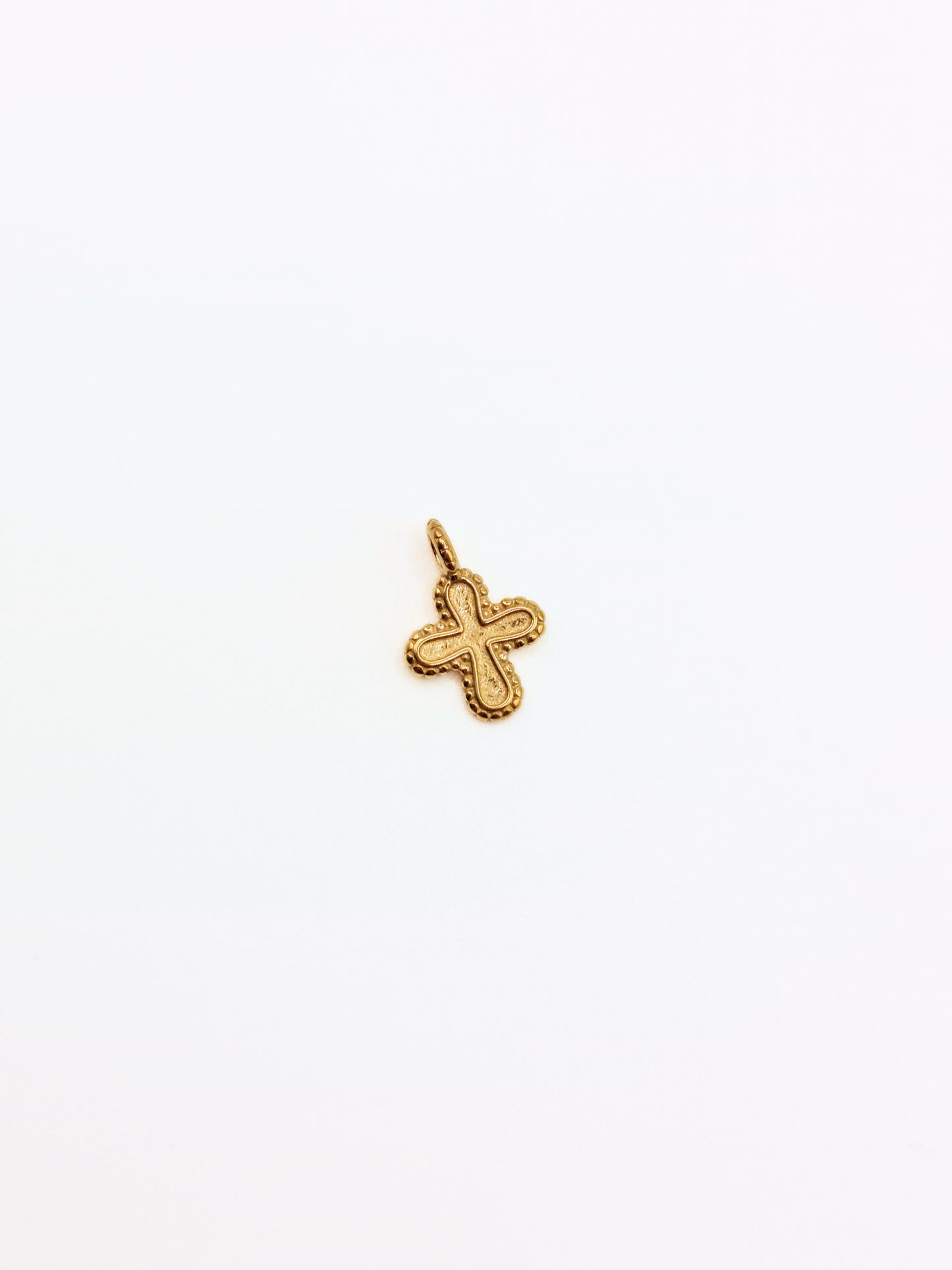 gold-cross-charm-necklace-tarnish-free-jewellery-waterproof-stainless-steel-1