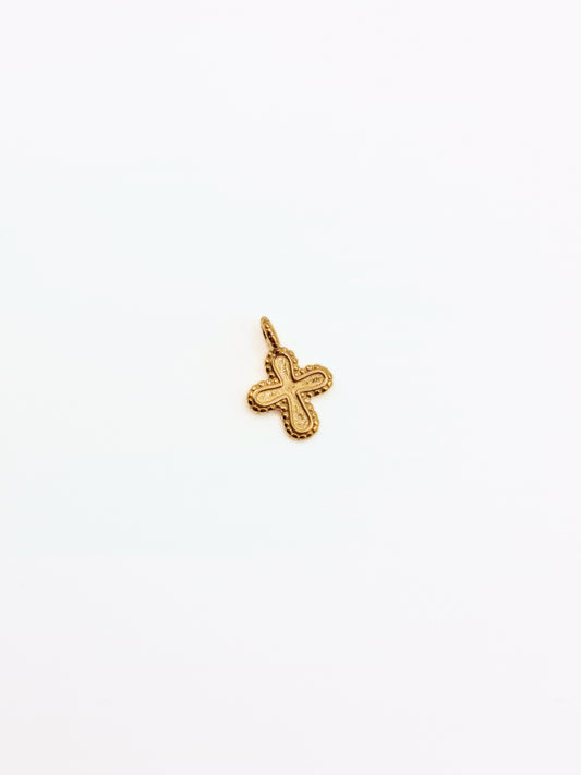 gold-cross-charm-necklace-tarnish-free-jewellery-waterproof-stainless-steel-1