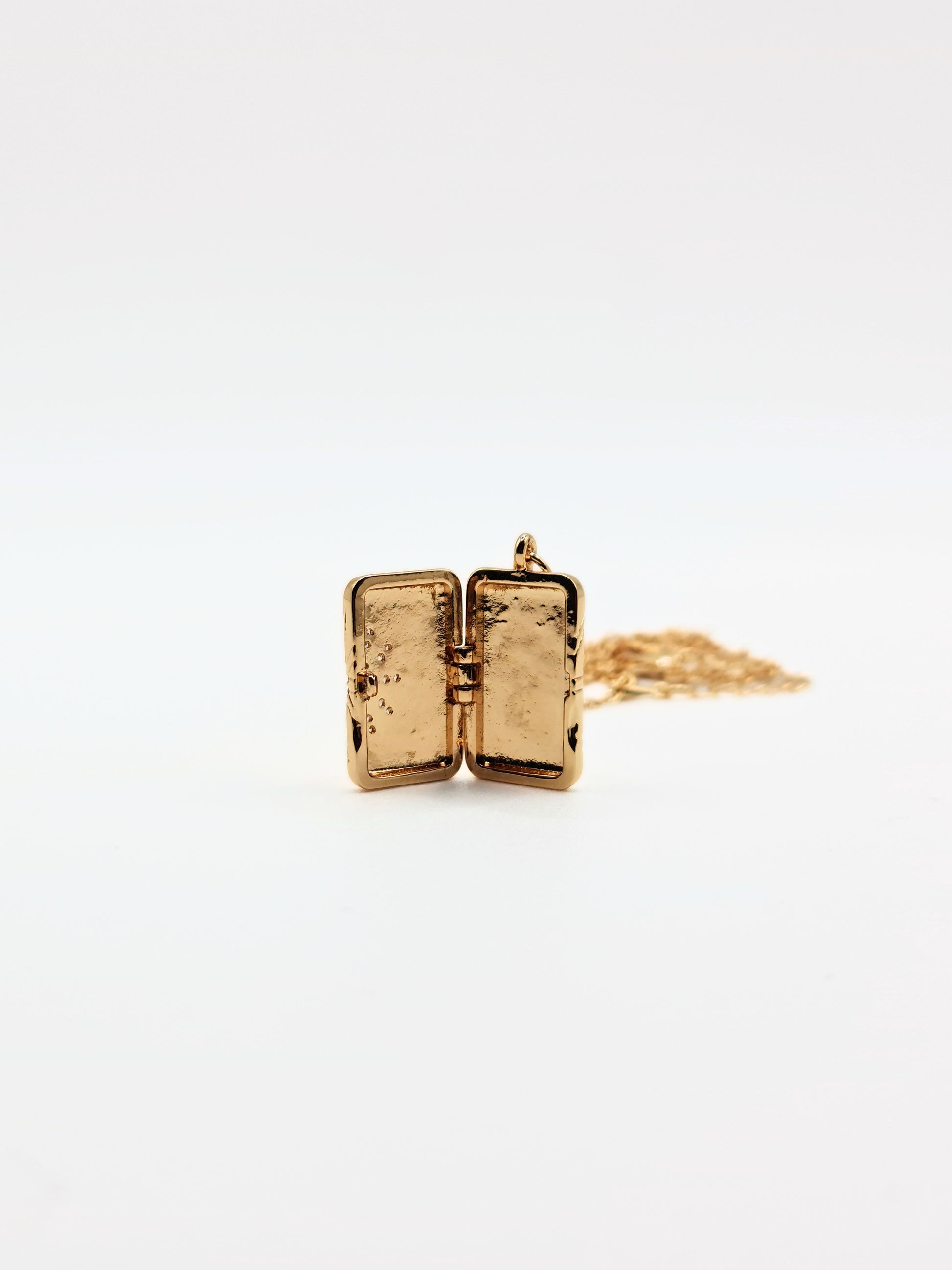 gold-crystal-celestial-star-locket-stainless-steel-tarnish-free-jewellery-waterproof-ember-and-stone-1
