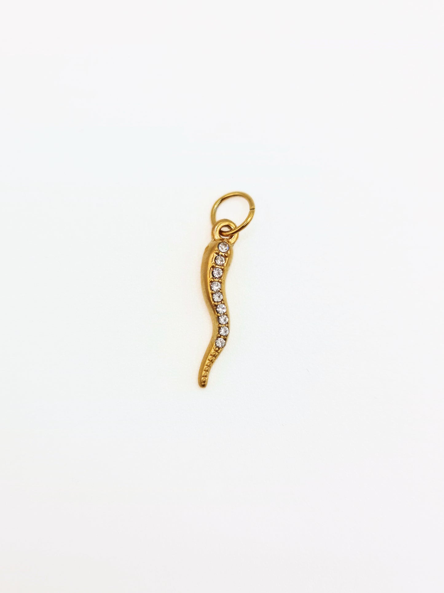 gold-crystal-chilli-pepper-charm-necklace-tarnish-free-jewellery-waterproof-stainless-steel-1