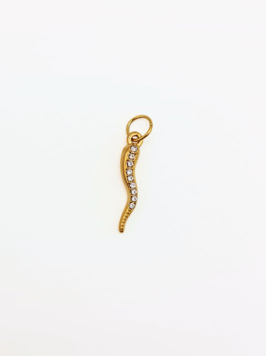 gold-crystal-chilli-pepper-charm-necklace-tarnish-free-jewellery-waterproof-stainless-steel-1