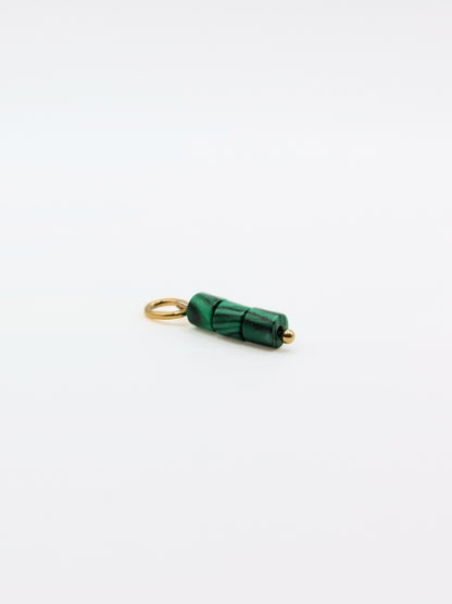 gold-green-malachite-gemstone-natural-semi-prescious-stone-charm-necklace-tarnish-free-jewellery-waterproof-stainless-steel-1